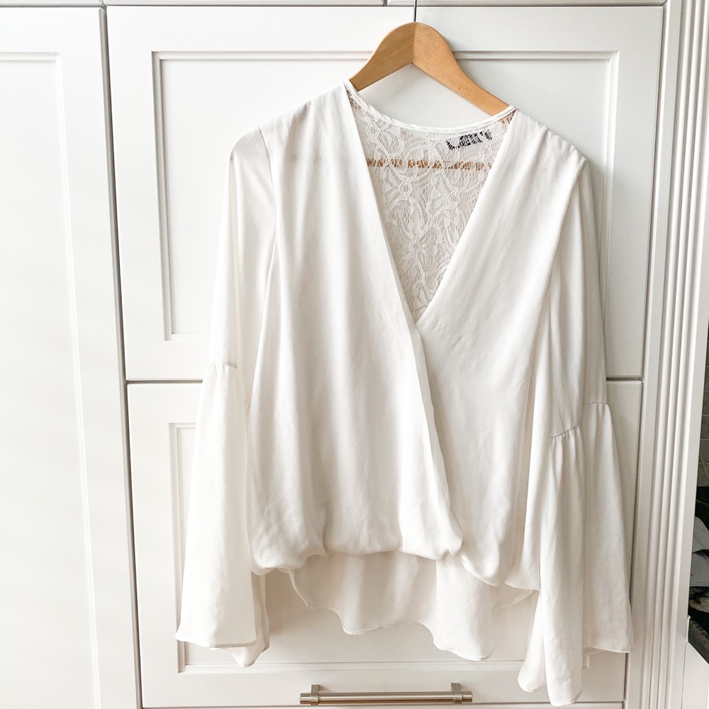 Lace white blouse with bell sleeve